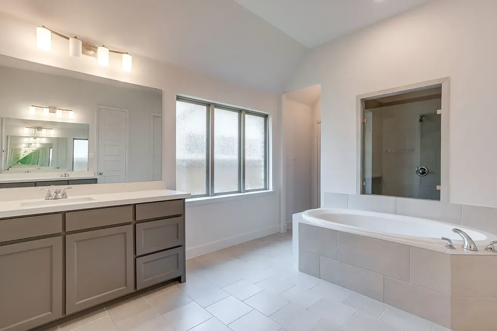 5729 Lake Jackson Drive Fort Worth TX 76126