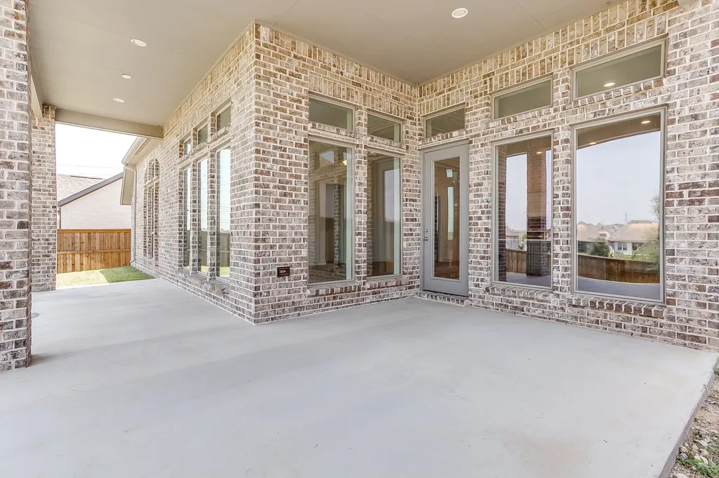 5729 Lake Jackson Drive Fort Worth TX 76126
