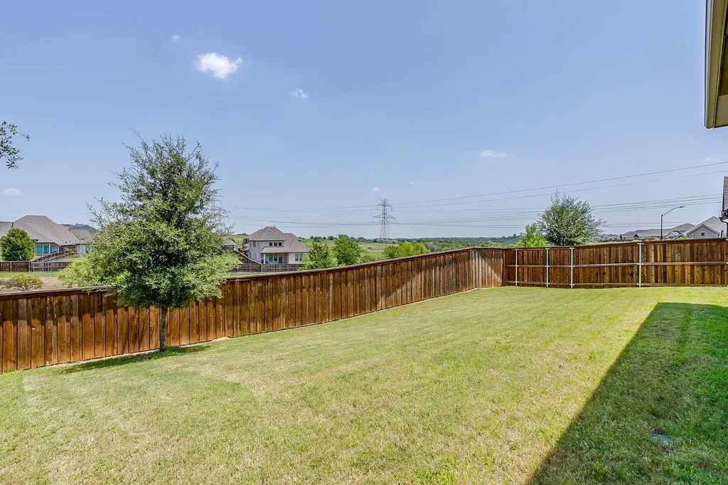 5729 Lake Jackson Drive Fort Worth TX 76126