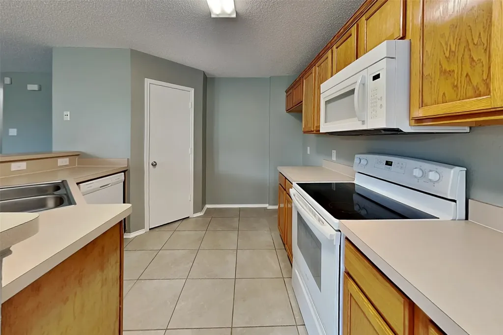 9941 George Bush Drive Mckinney TX 75072