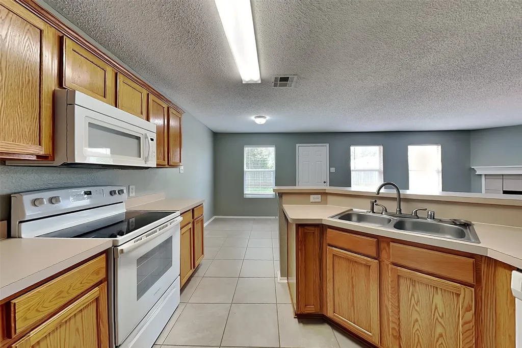 9941 George Bush Drive Mckinney TX 75072