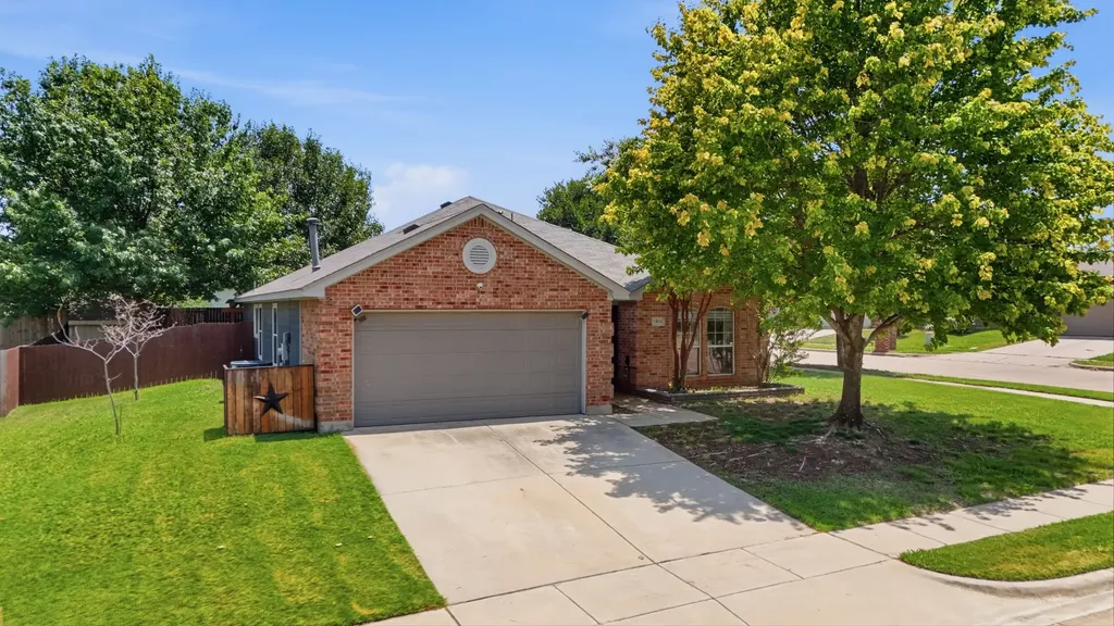 14016 Cedar Post Drive Fort Worth TX 76052