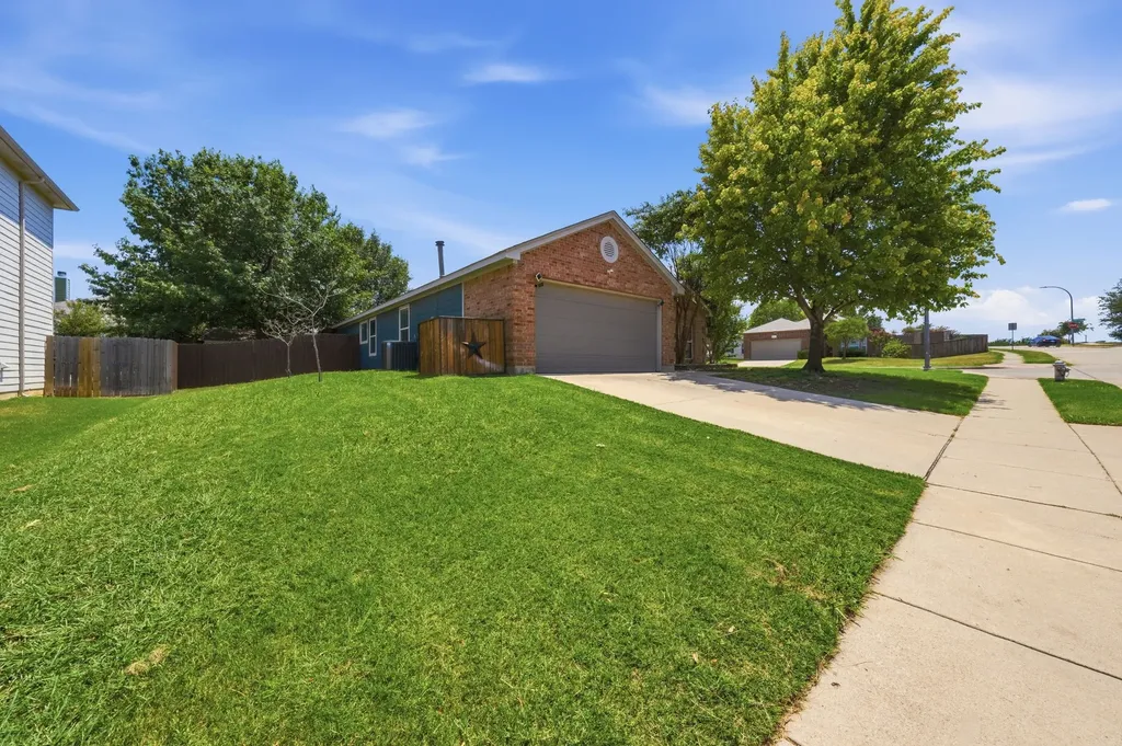 14016 Cedar Post Drive Fort Worth TX 76052