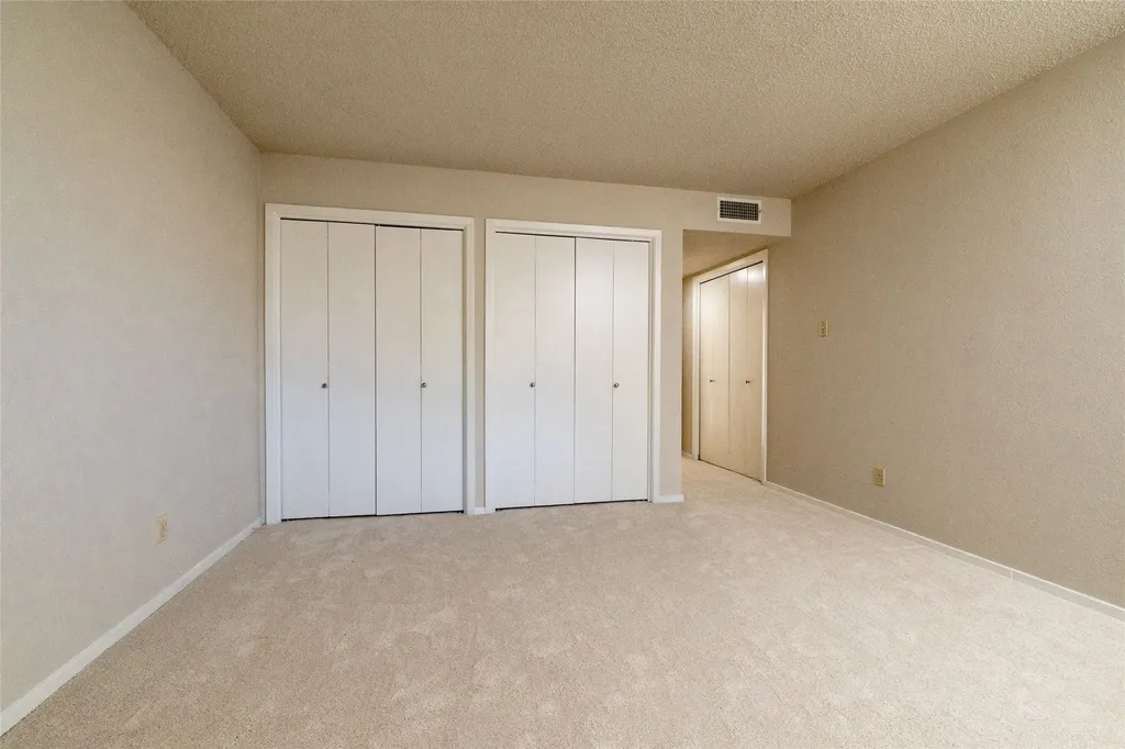 4920 Byers Avenue Fort Worth TX 76107