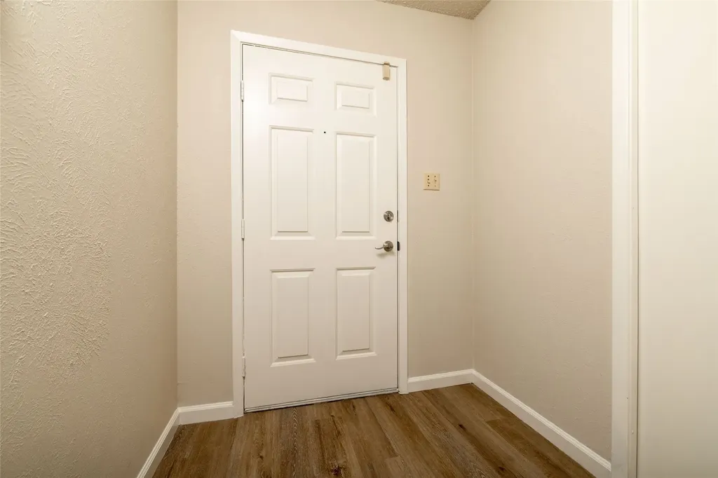 4920 Byers Avenue Fort Worth TX 76107
