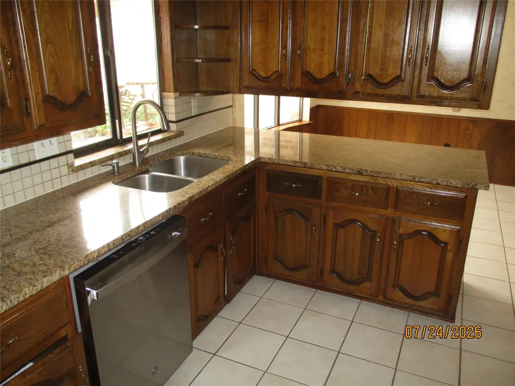 433 Tiffany Trail Richardson TX 75081
