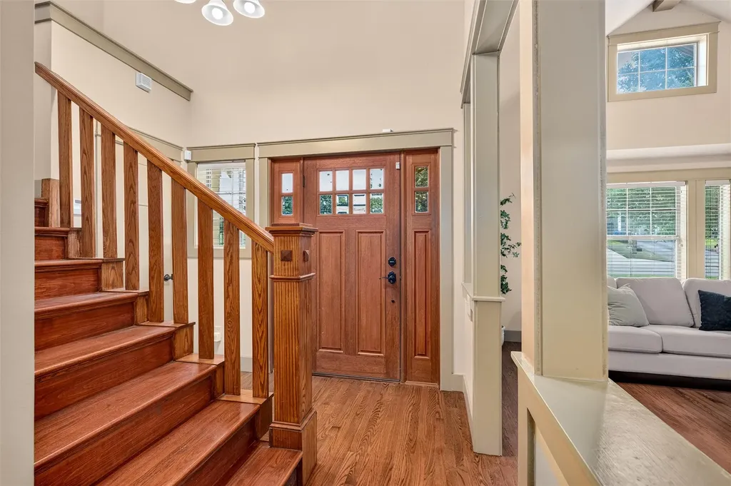 402 S Kentucky Street Mckinney TX 75069