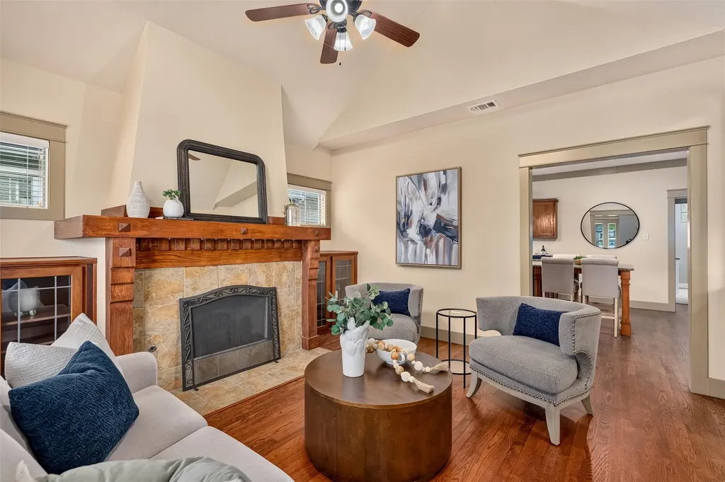 402 S Kentucky Street Mckinney TX 75069