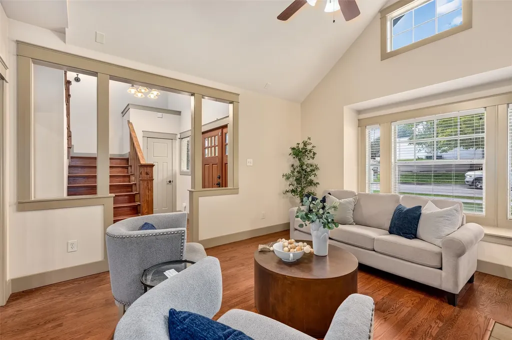 402 S Kentucky Street Mckinney TX 75069