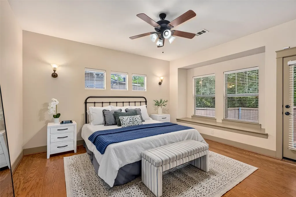 402 S Kentucky Street Mckinney TX 75069