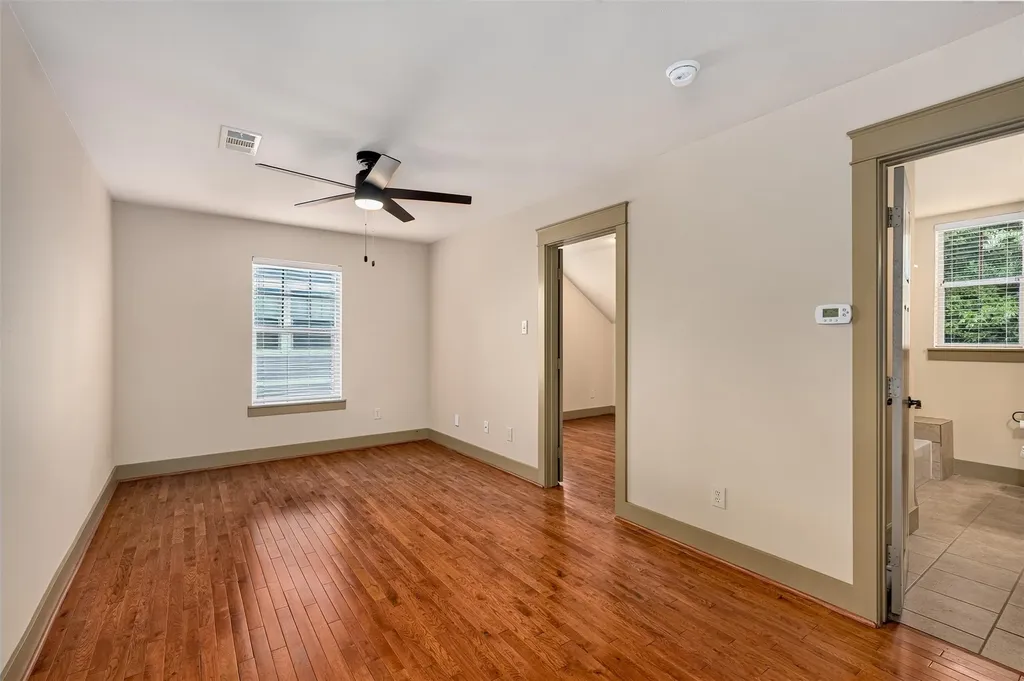 402 S Kentucky Street Mckinney TX 75069