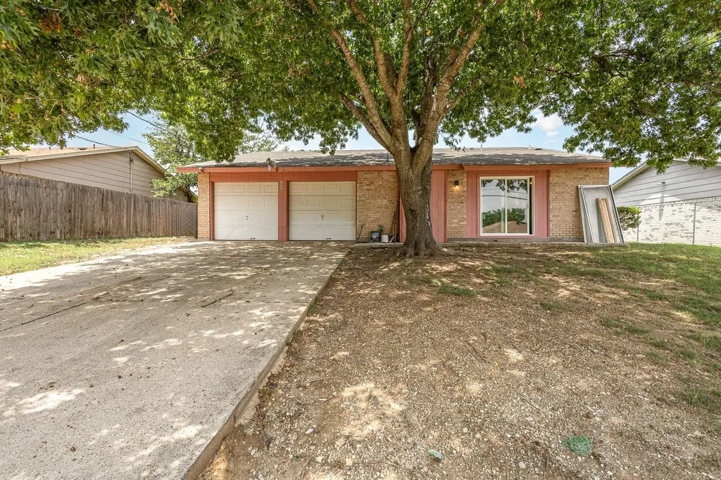 1506 Duet Drive Dallas TX 75241