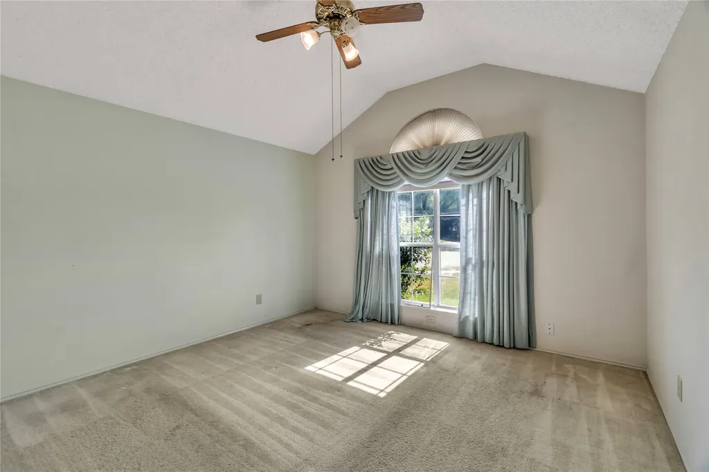 5206 Rio Court Arlington TX 76017
