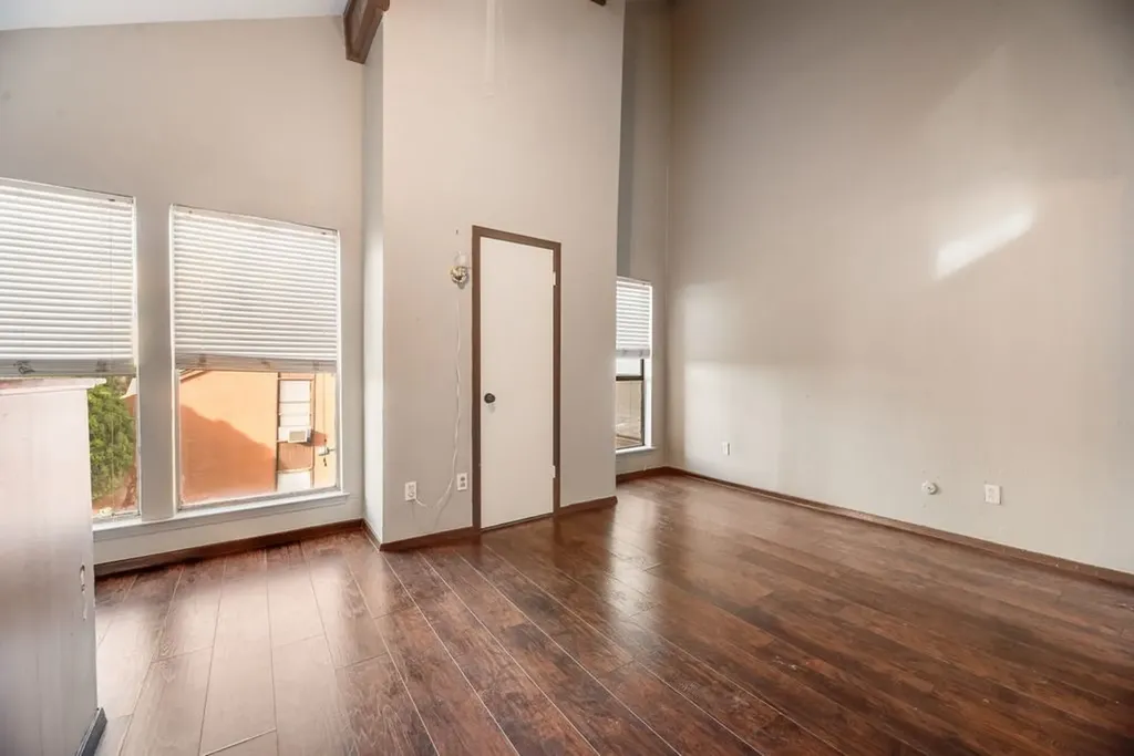7152 Fair Oaks Avenue Dallas TX 75231