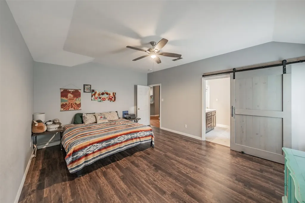 137 Roberts Drive Saginaw TX 76179