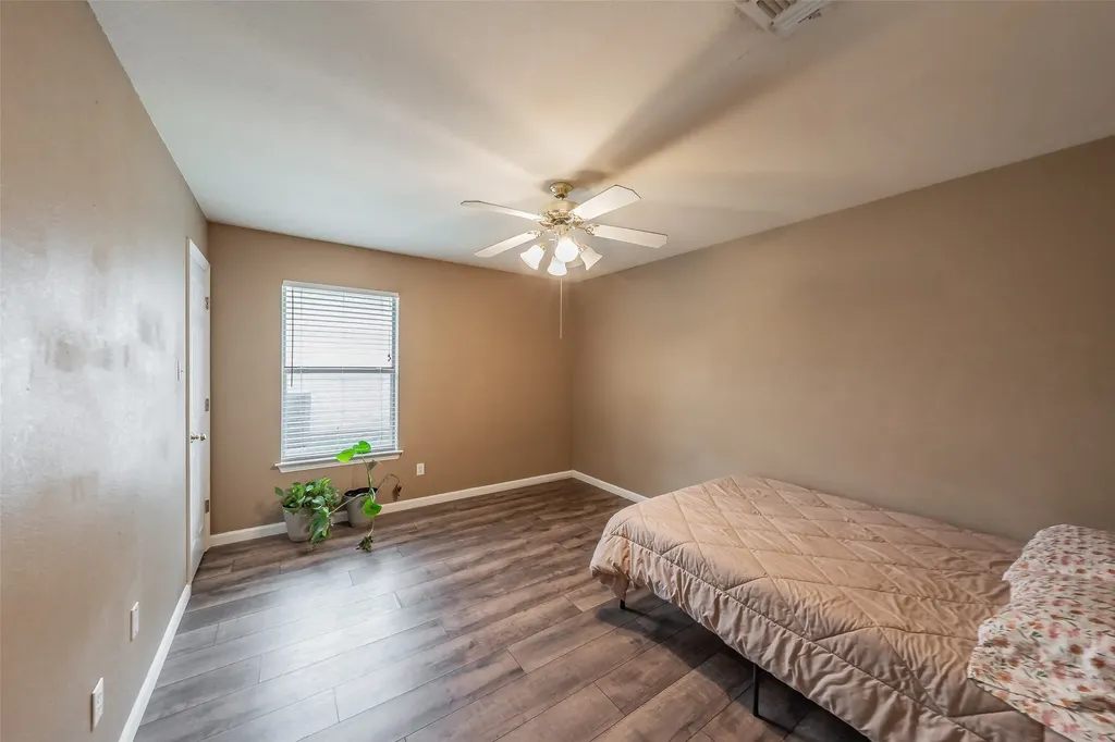 137 Roberts Drive Saginaw TX 76179