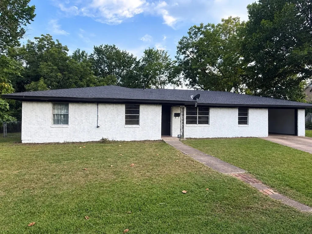 150 E Cooper Street Cooper TX 75432