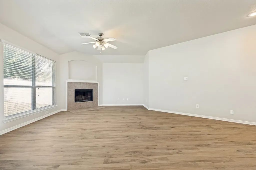 1504 Oakcrest Drive Providence Village TX 76227