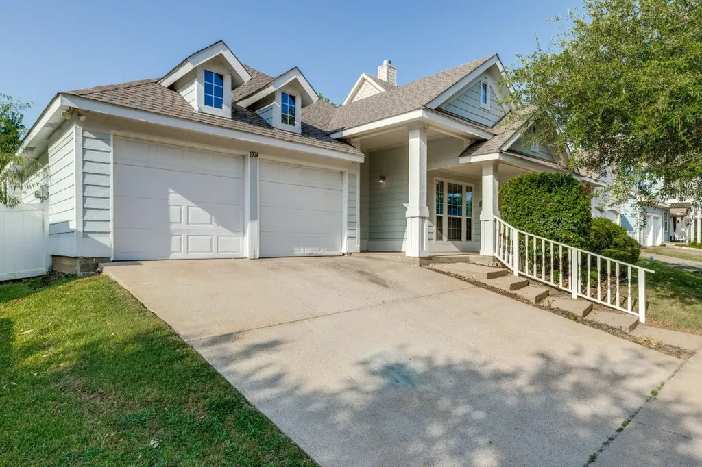 1504 Oakcrest Drive Providence Village TX 76227