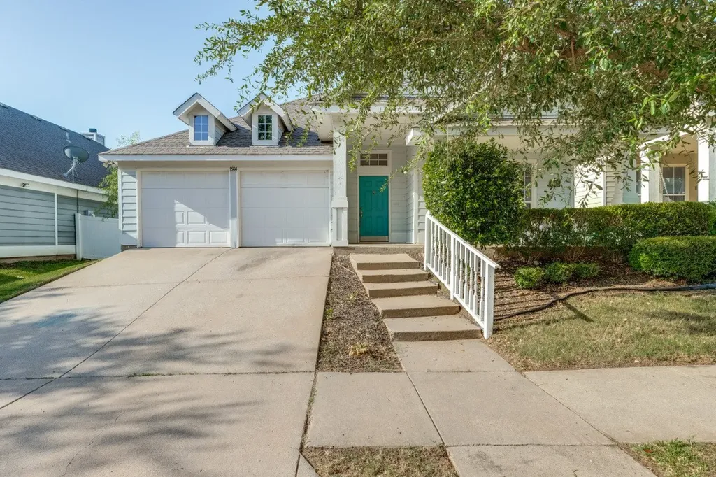1504 Oakcrest Drive Providence Village TX 76227