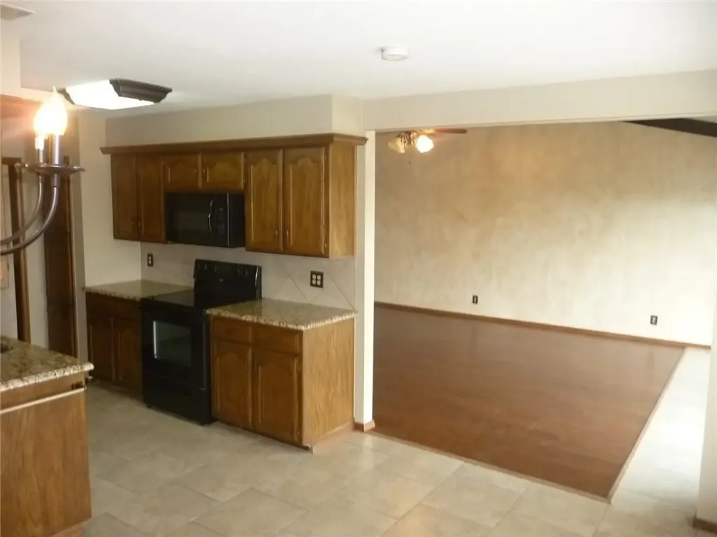 898 Ridgeview Road Melissa TX 75454