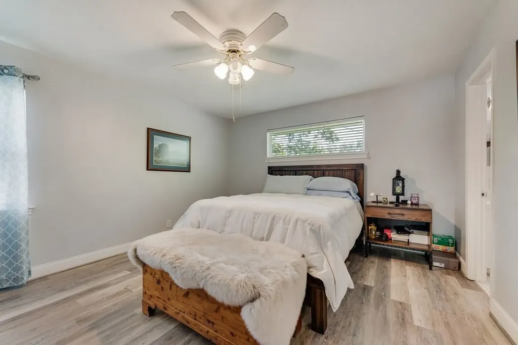 9619 Liptonshire Drive Dallas TX 75238