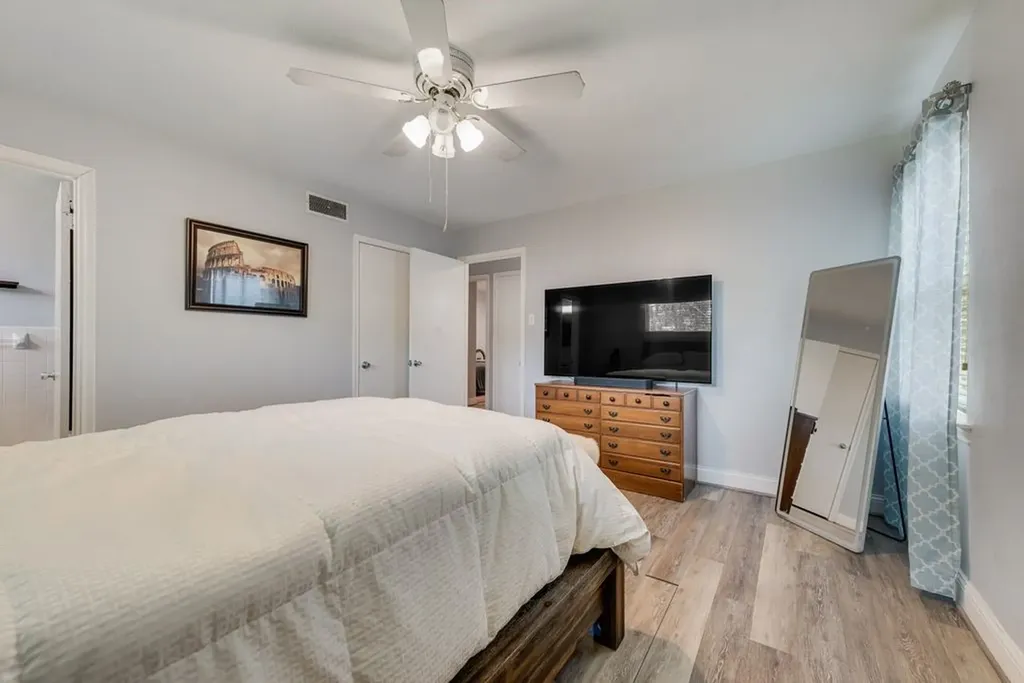 9619 Liptonshire Drive Dallas TX 75238