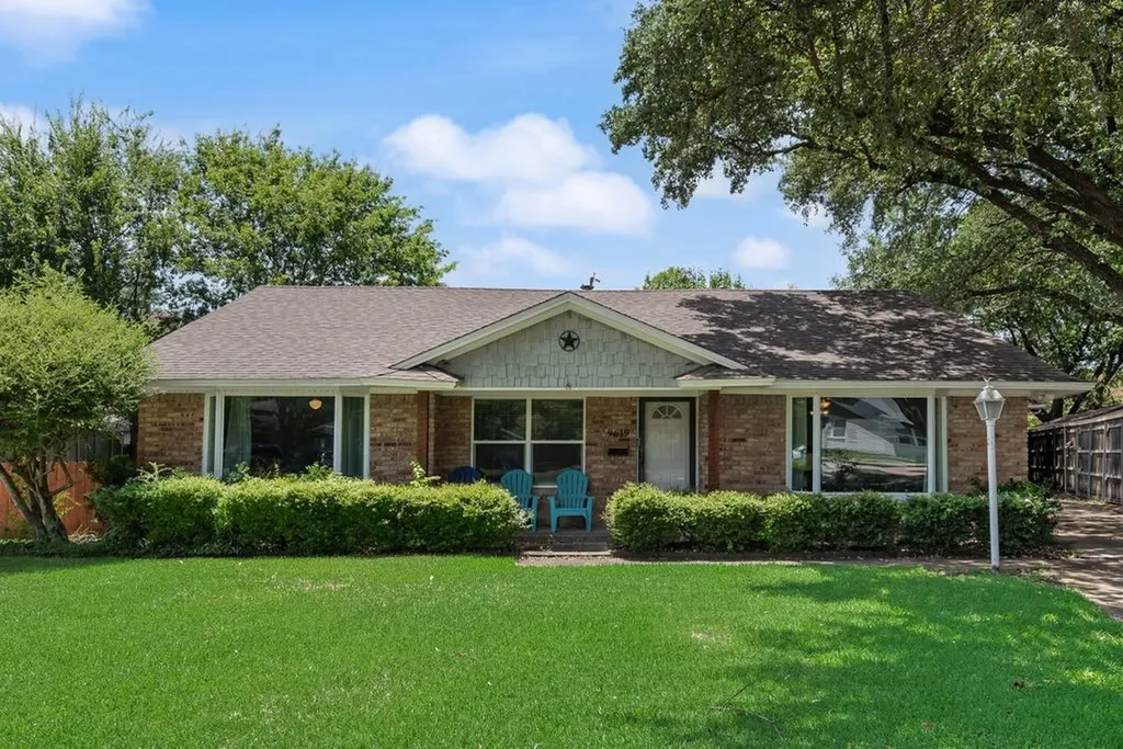 9619 Liptonshire Drive Dallas TX 75238