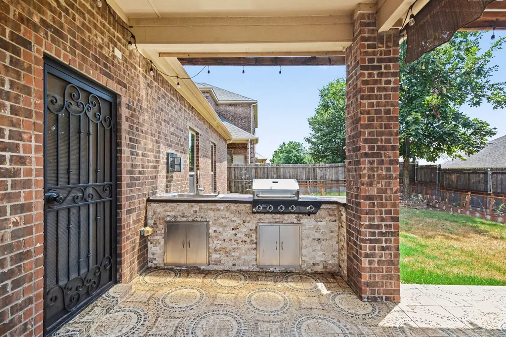 604 Darby Lane Mckinney TX 75072
