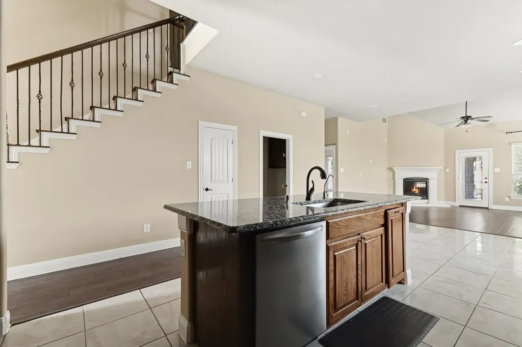 604 Darby Lane Mckinney TX 75072