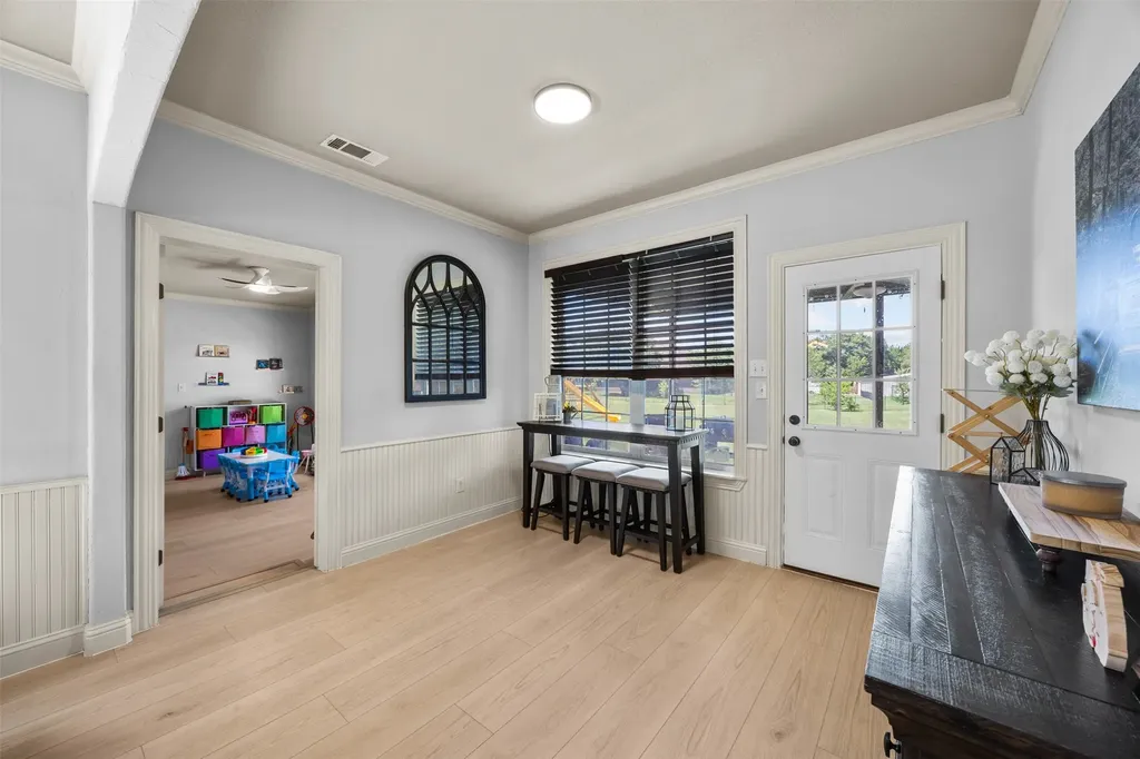 3175 Collins Road Burleson TX 76028
