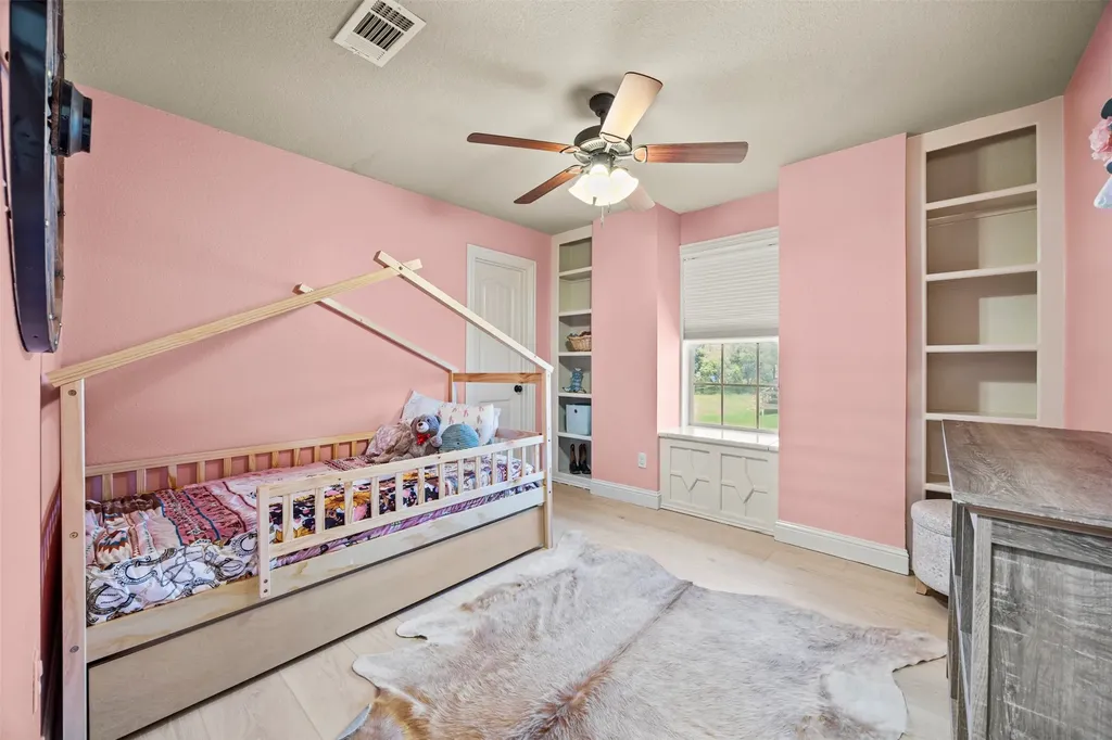 3175 Collins Road Burleson TX 76028