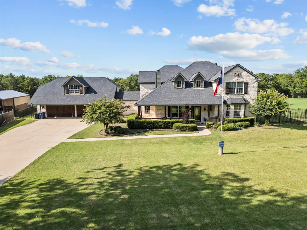 3175 Collins Road Burleson TX 76028