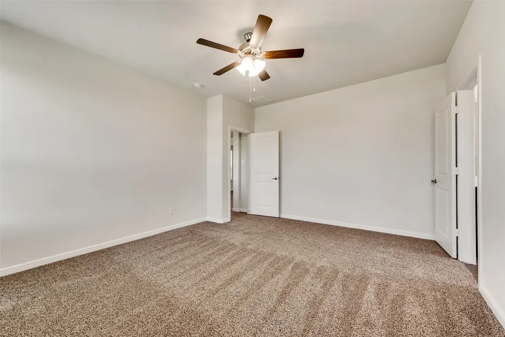 415 Helm Lane Azle TX 76020