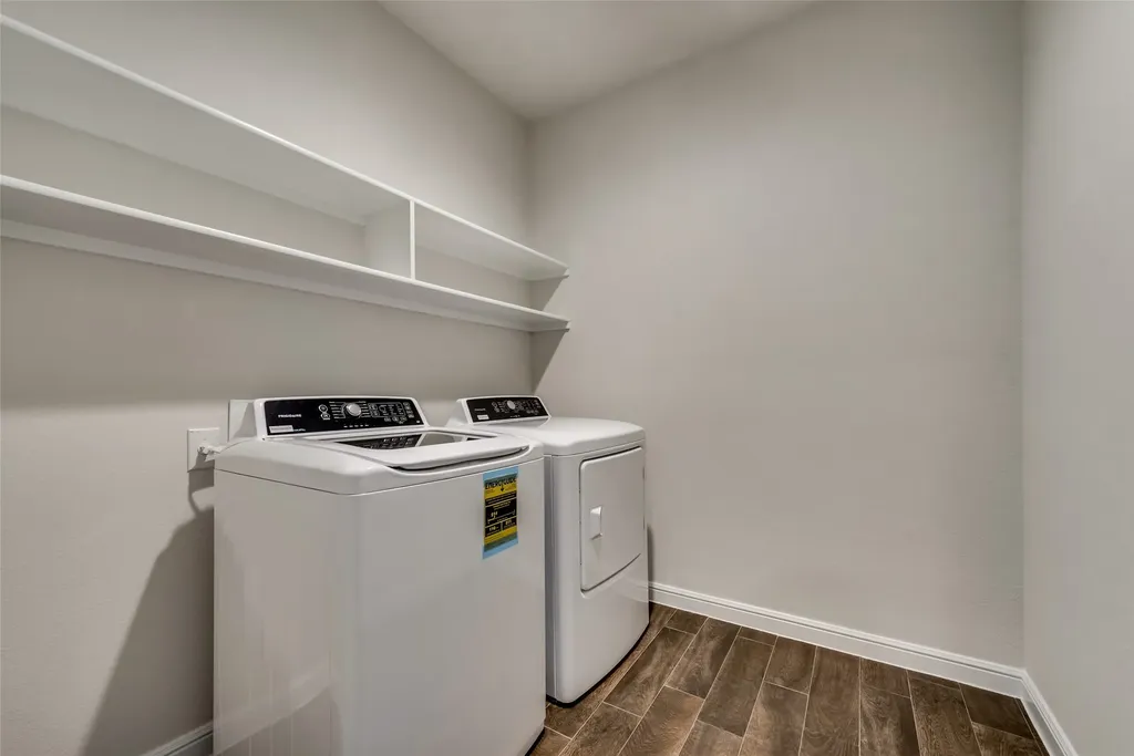 415 Helm Lane Azle TX 76020