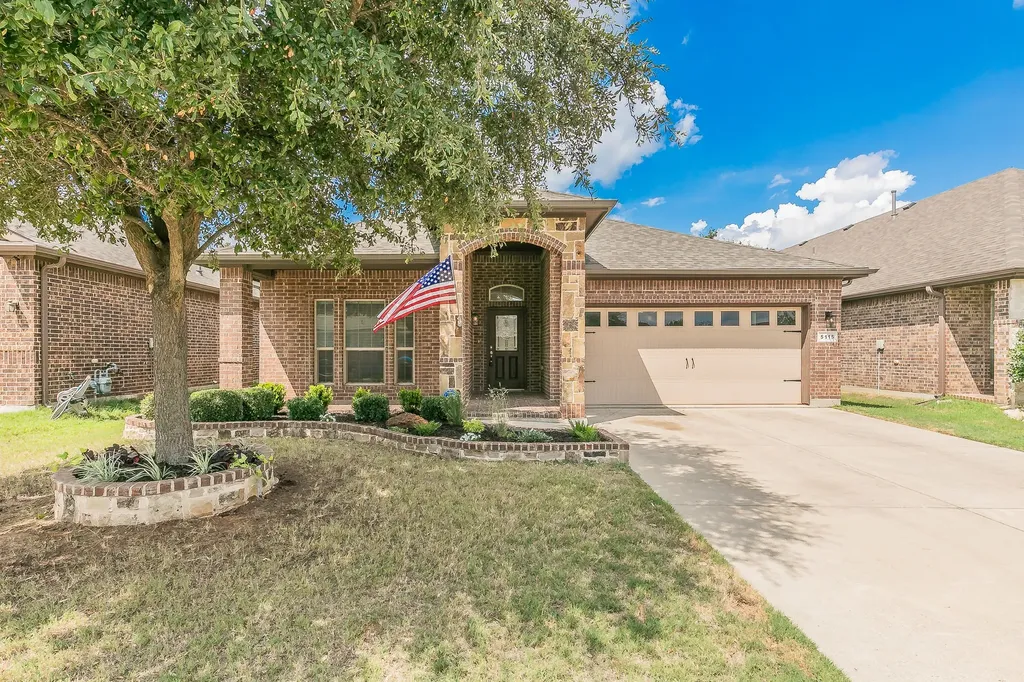 5115 Prestwick Drive Arlington TX 76001