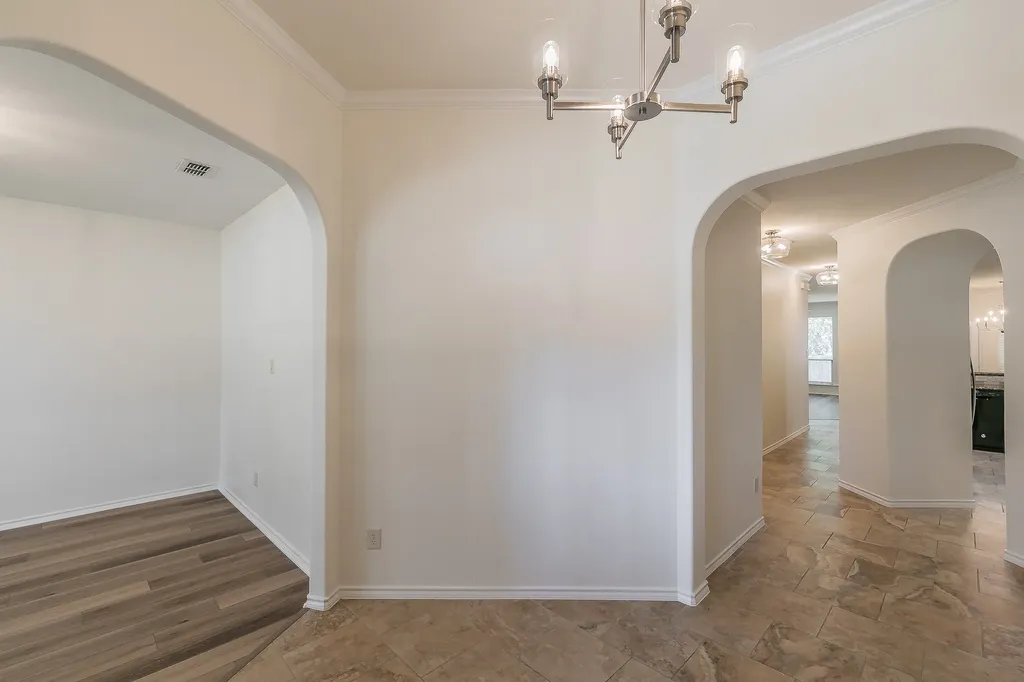 5115 Prestwick Drive Arlington TX 76001