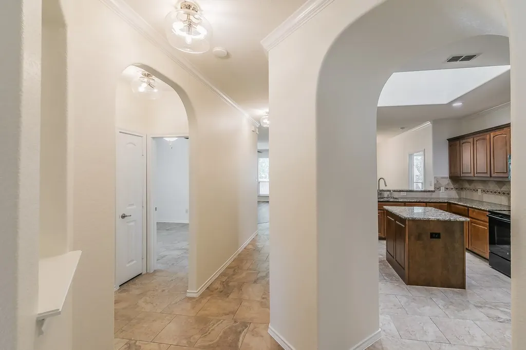 5115 Prestwick Drive Arlington TX 76001