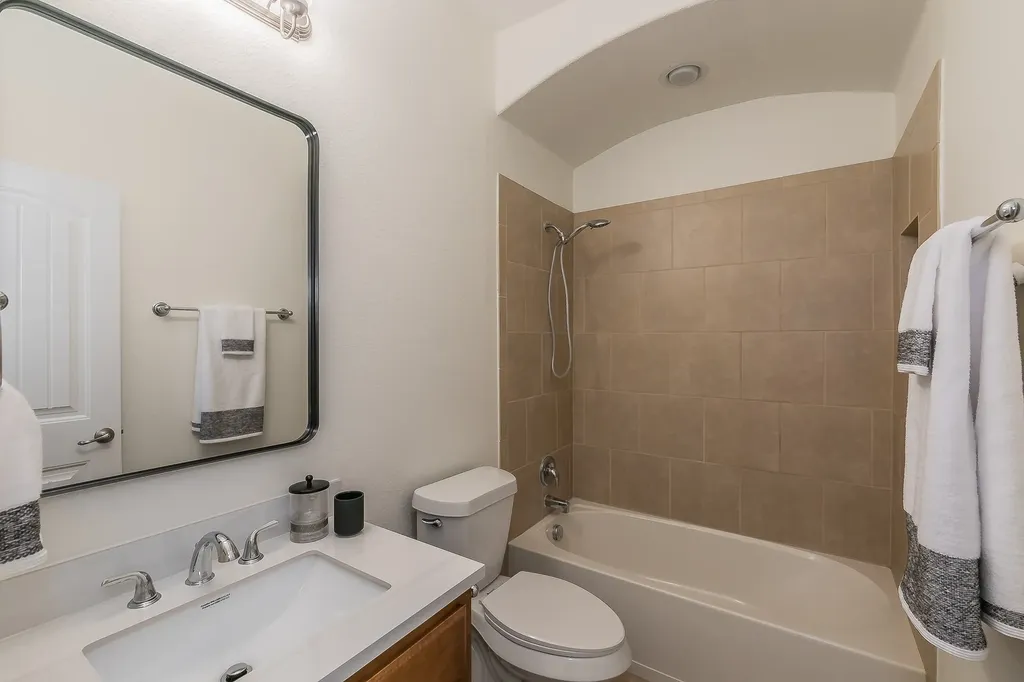 5115 Prestwick Drive Arlington TX 76001