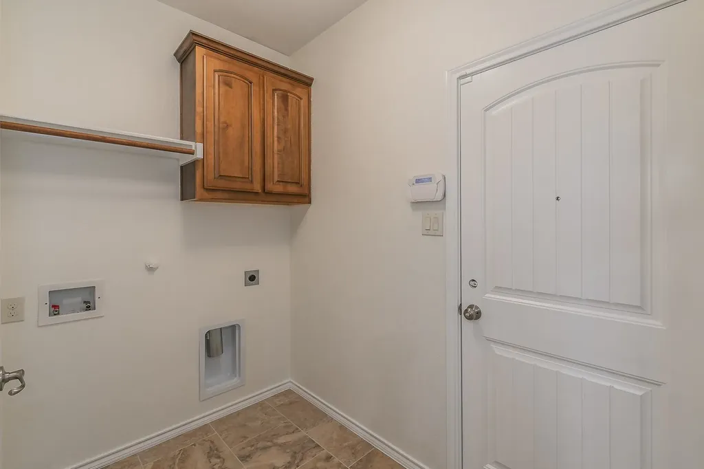 5115 Prestwick Drive Arlington TX 76001