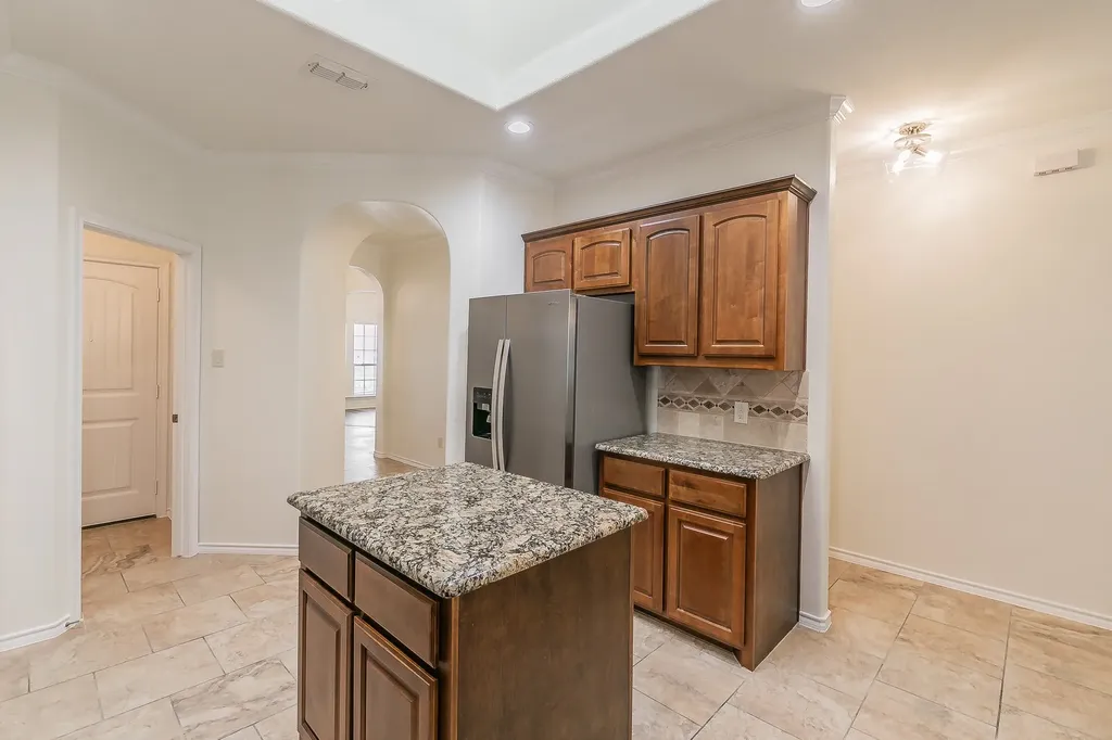 5115 Prestwick Drive Arlington TX 76001