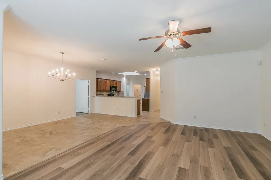 5115 Prestwick Drive Arlington TX 76001
