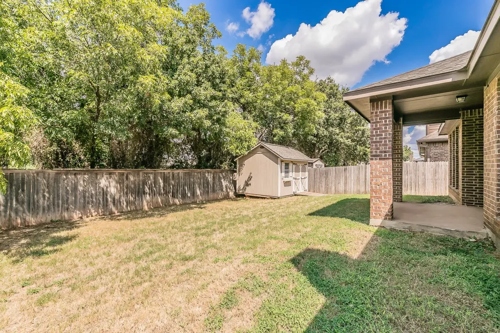 5115 Prestwick Drive Arlington TX 76001