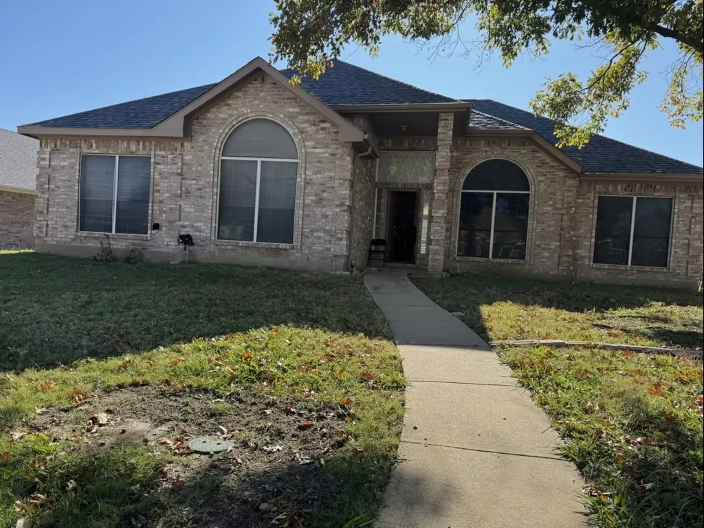 1626 Waterford Drive Lewisville TX 75077