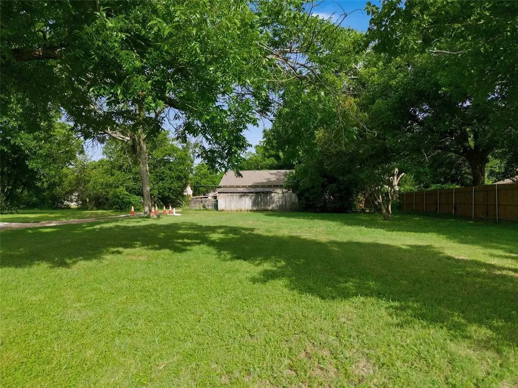 703 N Reagan West TX 76691