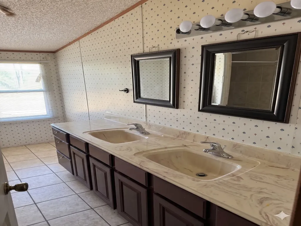 15643 County Road 2177 E Tatum TX 75691
