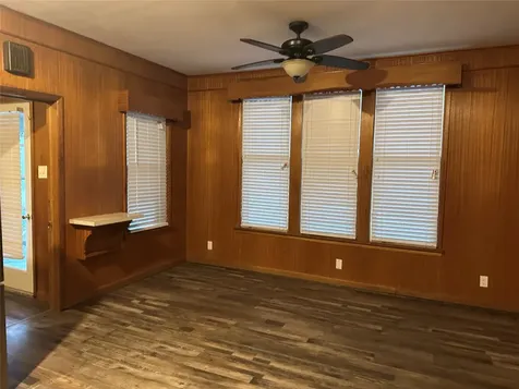 604 Harrel Avenue Bynum TX 76631