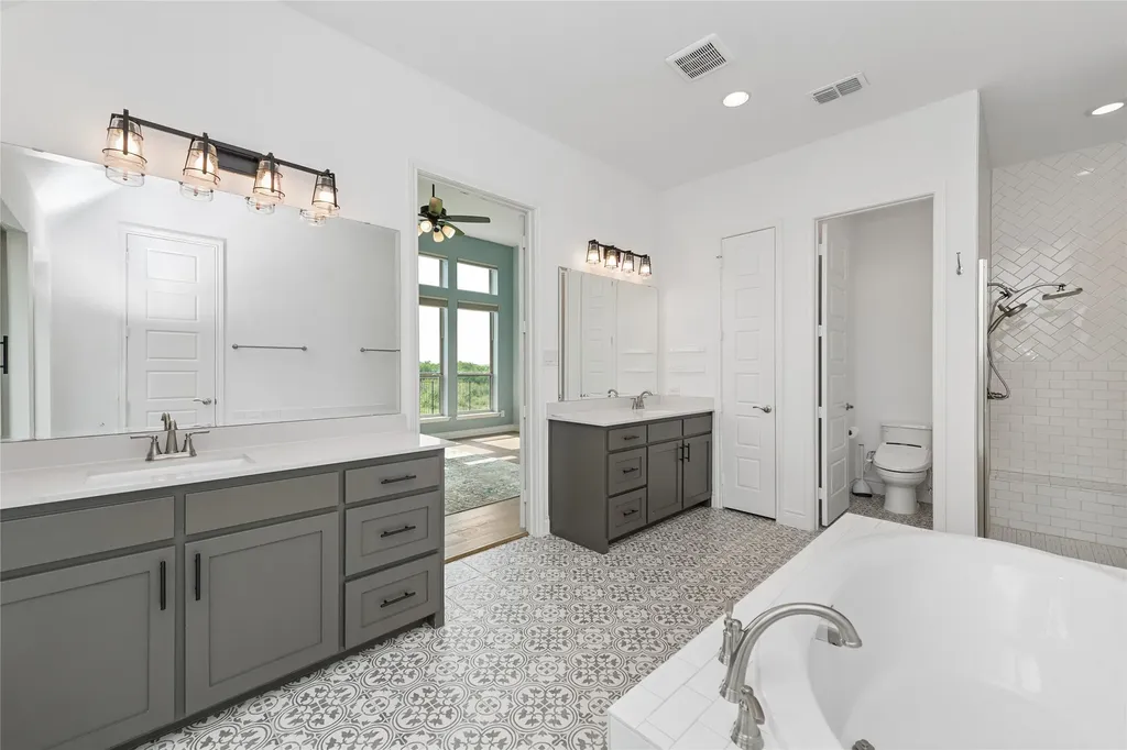 7013 Salmon Springs Drive Argyle TX 76226