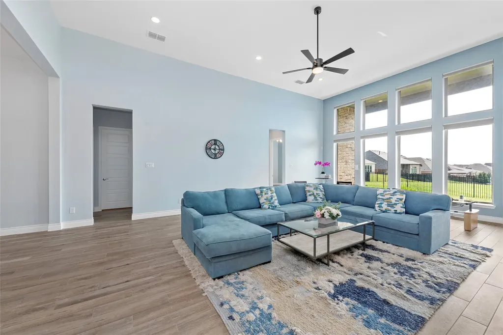 7013 Salmon Springs Drive Argyle TX 76226