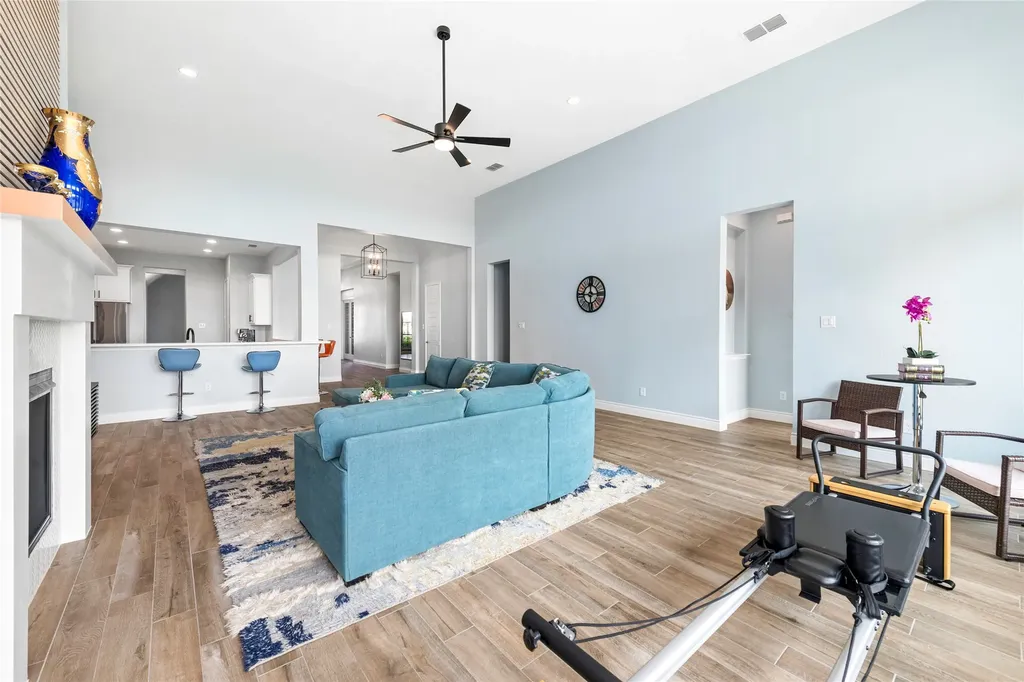7013 Salmon Springs Drive Argyle TX 76226